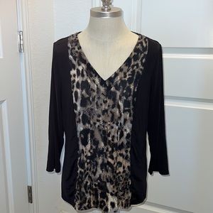 Peter Nygard Long Sleeve Animal Print TOP siize Large